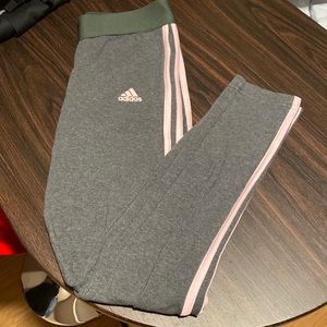 Adidas leggings size small